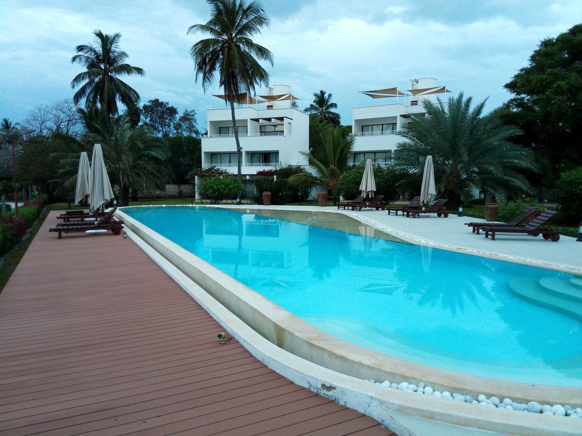 Villa Kalista Luxury Villas Diani Beach Bagian luar foto